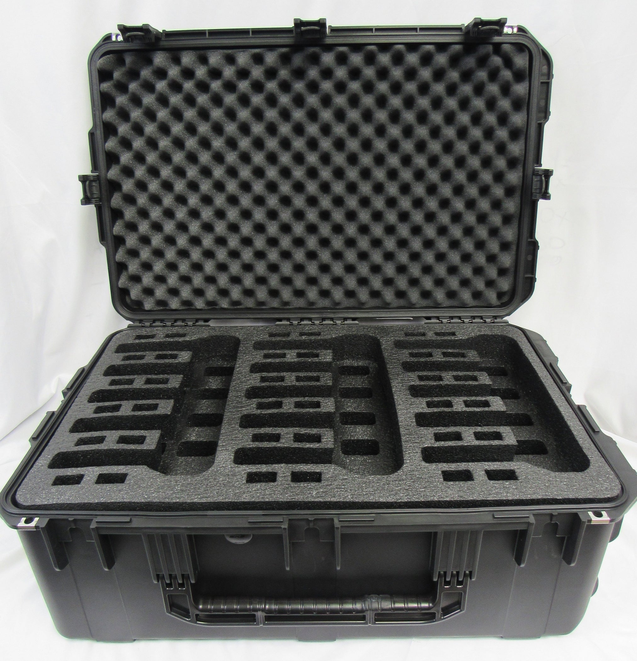 Pelican Air Case 1615 with 15 Gun Polyethylene Foam Insert Range Case