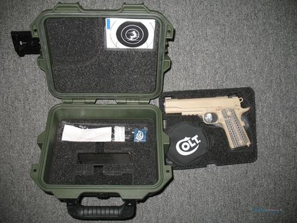 Pelican Storm Case iM2050 for 1911 Colt Pistol and Magazines (Polyethy